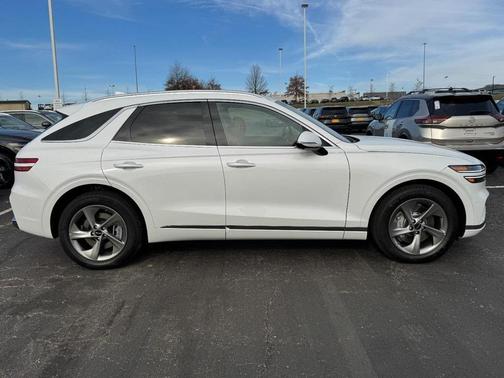 2026 Genesis GV70 2.5T Advanced