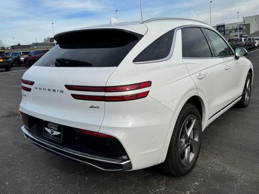 2026 Genesis GV70 2.5T Advanced