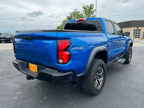 Glacier Blue Metallic 2024 Chevrolet Colorado ZR2