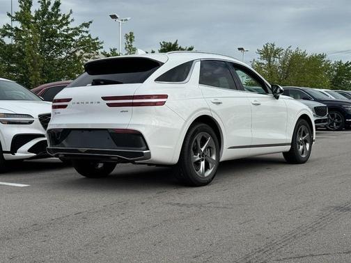 2026 Genesis GV70 2.5T Select