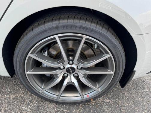 2026 Genesis G70 PRESTIGE