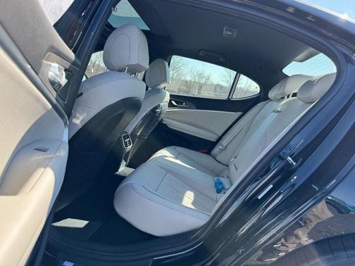 2026 Genesis G70 3.3T