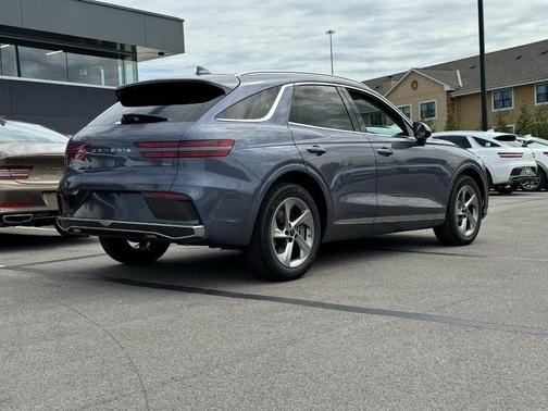2026 Genesis GV70 2.5T