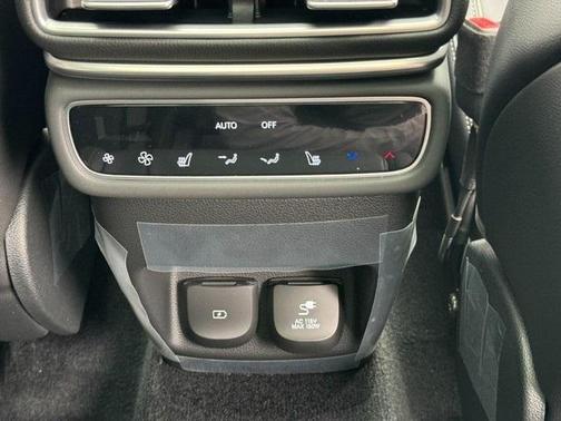 2025 Genesis GV80 2.5T Prestige