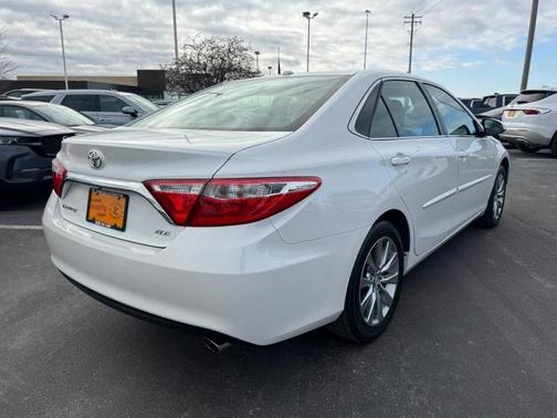 2017 Toyota Camry 