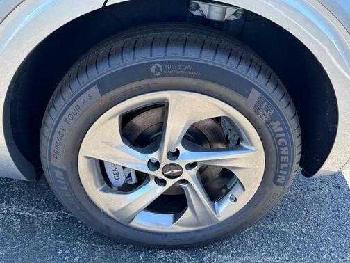 Savile Silver 2026 Genesis GV70 2.5T Advanced