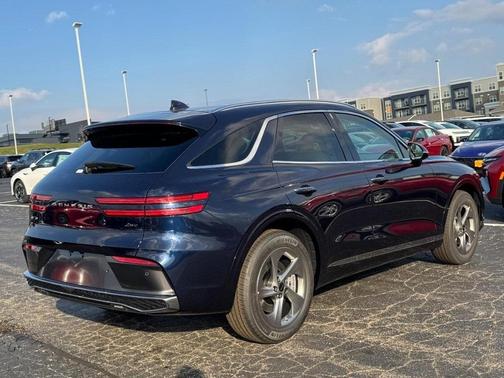 2026 Genesis GV70 2.5T Select
