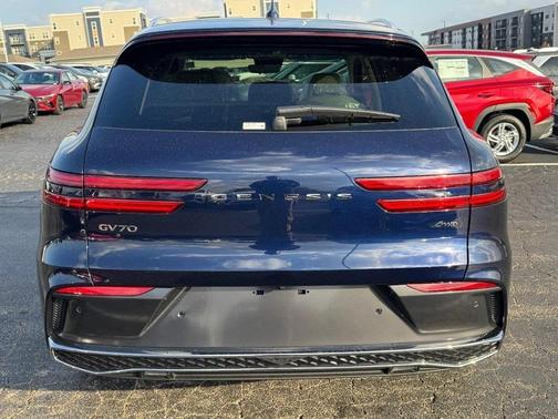 2026 Genesis GV70 2.5T Select