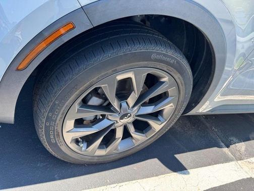 Wolf Gray 2023 Kia Sorento X-Line EX