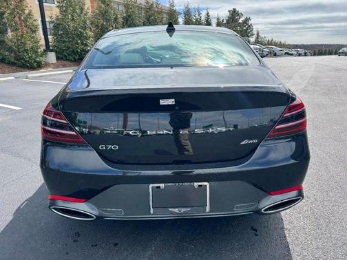 2025 Genesis G70 2.5T