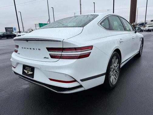 2025 Genesis G80 2.5T