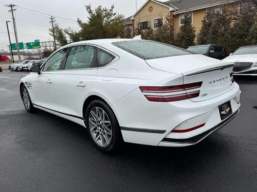 2025 Genesis G80 2.5T