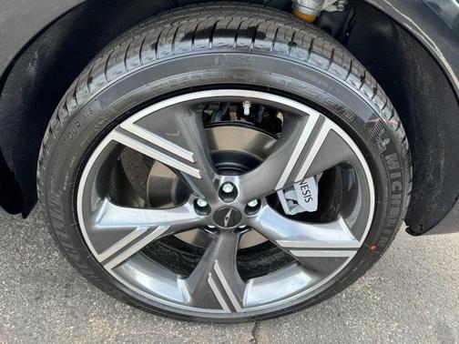 2026 Genesis GV80 2.5T Prestige