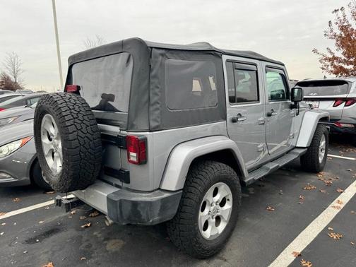 2014 Jeep Wrangler Unlimited Sahara