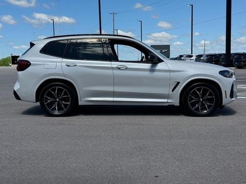 2024 BMW X3 M40i