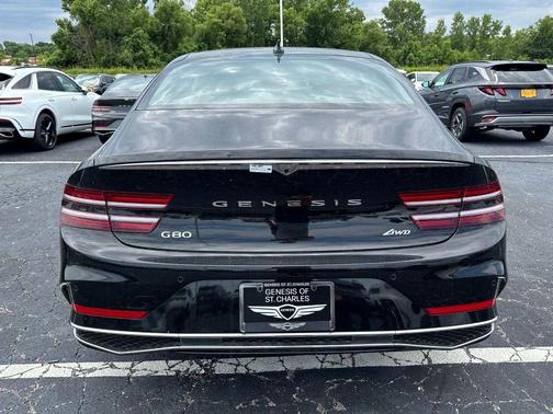Vik Black 2026 Genesis G80 2.5T