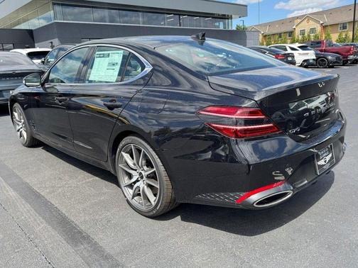 Vik Black 2026 Genesis G70 2.5T Prestige