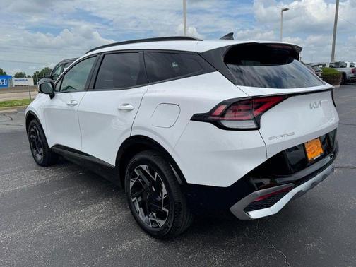 Glacial White Pearl 2024 Kia Sportage SX-Prestige