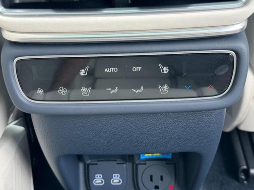 2025 Genesis GV80 3.5T Prestige