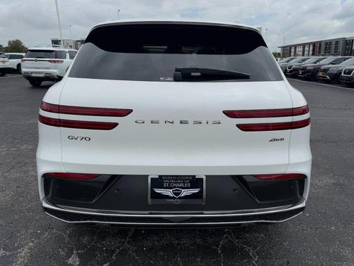2026 Genesis GV70 2.5T Advanced