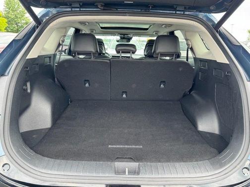 Blue 2023 Kia Sportage Hybrid SX-Prestige