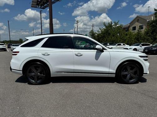 2025 Genesis GV70 2.5T