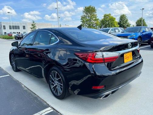 Obsidian Black 2016 Lexus ES 350 Base