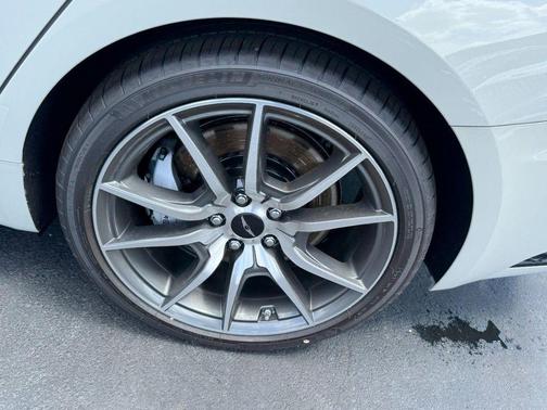 Gray 2026 Genesis G70 2.5T Prestige