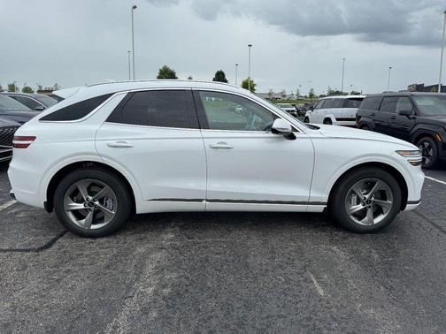 Uyuni White 2026 Genesis GV70 2.5T Advanced