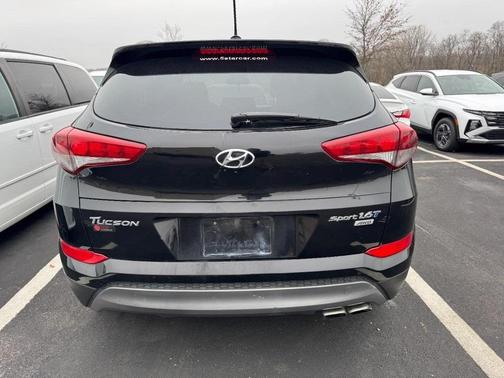 2016 Hyundai TUCSON Sport