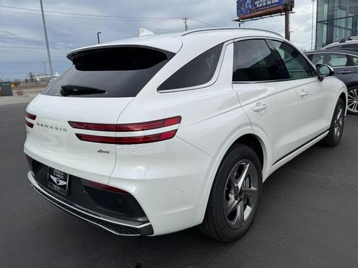 2026 Genesis GV70 2.5T Advanced