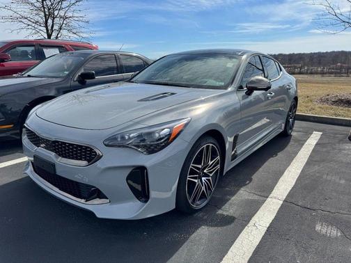 2023 Kia Stinger GT2