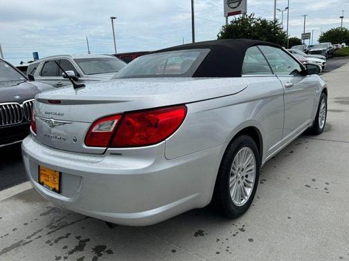 Bright Silver Clearcoat Metallic 2010 Chrysler Sebring Touring