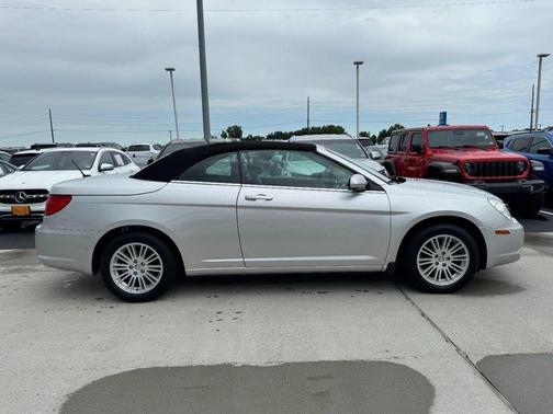 Bright Silver Clearcoat Metallic 2010 Chrysler Sebring Touring