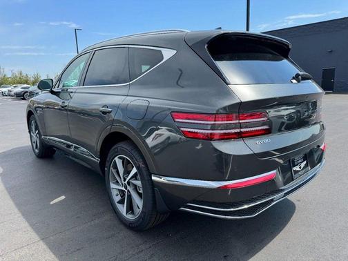 Makalu Gray 2026 Genesis GV80 2.5T