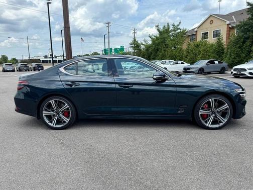 2024 Genesis G70 3.3T Sport Advanced