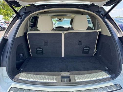 White Diamond Pearl 2018 Acura MDX 3.5L