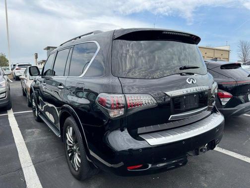 2016 INFINITI QX80 Limited