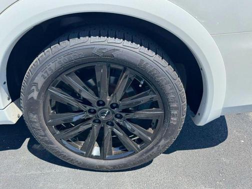 Moonstone White 2019 INFINITI QX80 Luxe