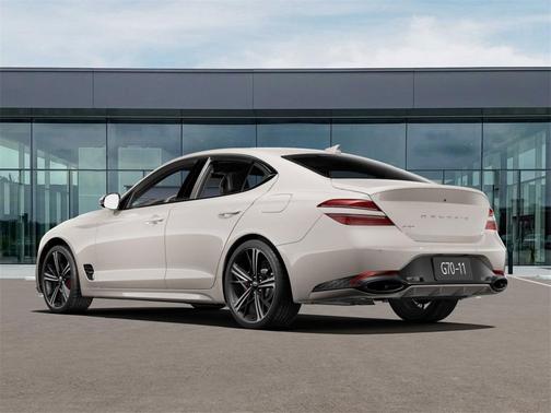 2025 Genesis G70 2.5T