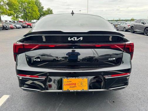 Aurora Black Pearl 2025 Kia K5 GT-Line