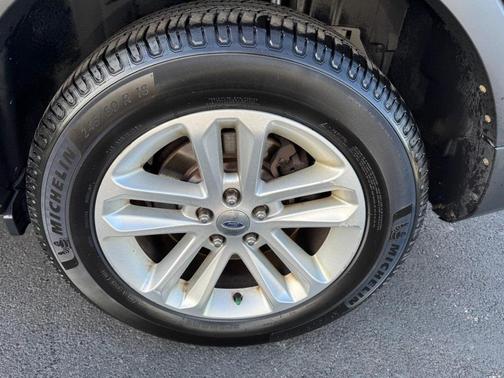 2011 Ford Explorer XLT