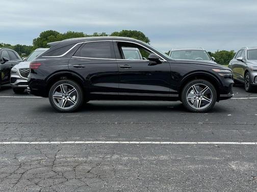 2026 Genesis Electrified GV70 Prestige
