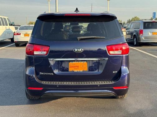 2018 Kia Sedona EX