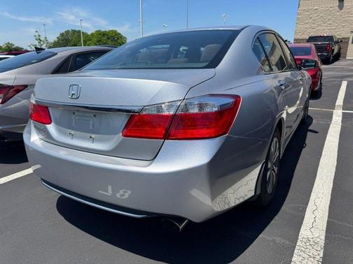 Alabaster Silver Metallic 2013 Honda Accord LX