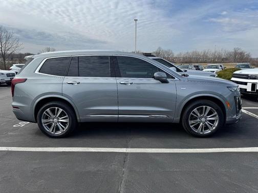 2024 Cadillac XT6 Premium Luxury AWD