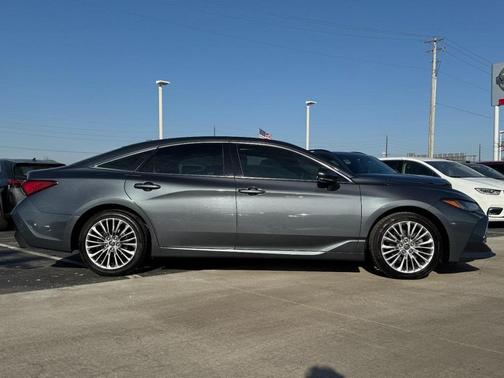 2019 Toyota Avalon Limited