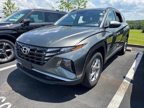 Amazon Gray 2022 Hyundai TUCSON SEL