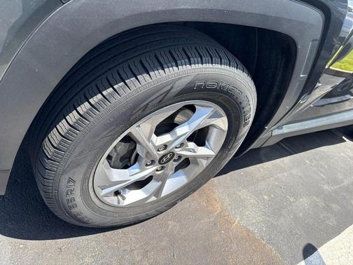 Amazon Gray 2022 Hyundai TUCSON SEL