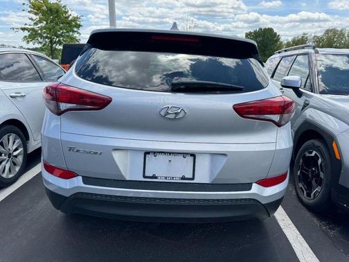 Molten Silver 2018 Hyundai TUCSON SEL